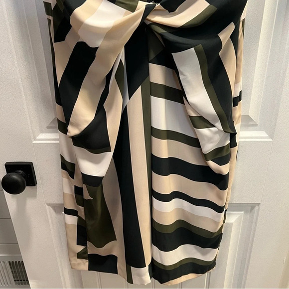 Banana Republic Factory Olive Green Black Cream Twist Front Dress. Size 16. NWT. - Picture 8 of 15